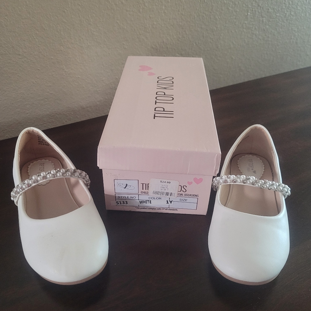 2 Pairs of Girls Size 1 Dress/Jazz Dance Shoes